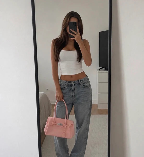 Chloé V.
